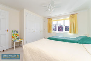 Bedroom- click for photo gallery